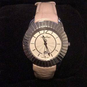 Pandora Watch